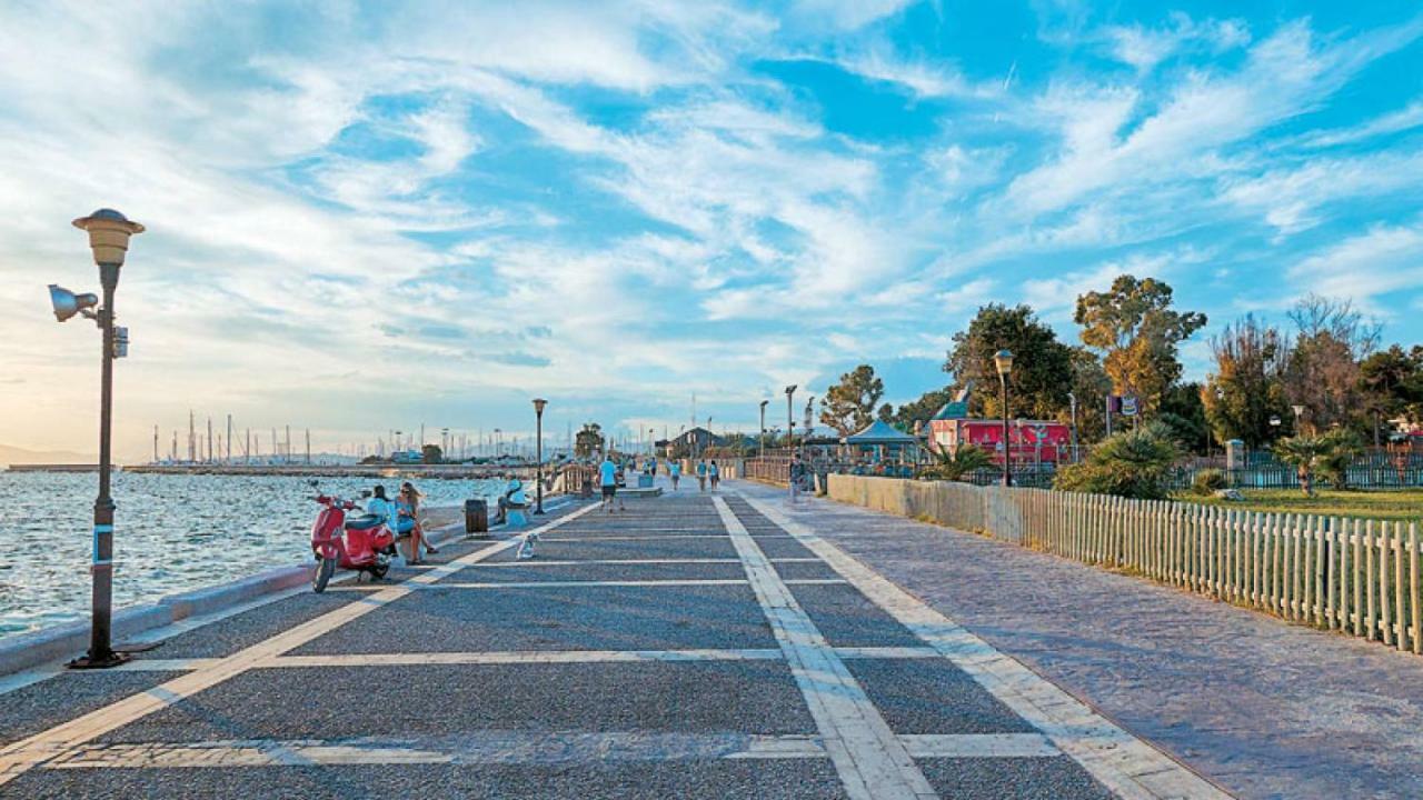 Athenian Riviera Beach Apartment Esterno foto